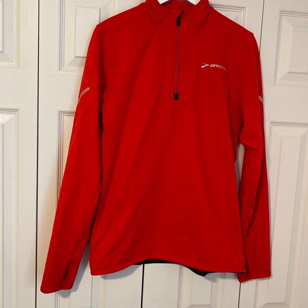 Brooks Half Zip Pull Over Running Sweatshirt Red Medium Water Bottle Base Layer